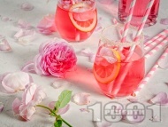 Розов коктейл с водка, сок от лайм и грейпфрут